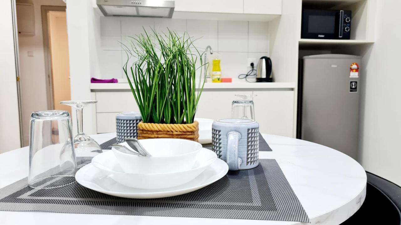 Chambers Serviced Suites Klcc By Cozy Stay كوالالمبور المظهر الخارجي الصورة