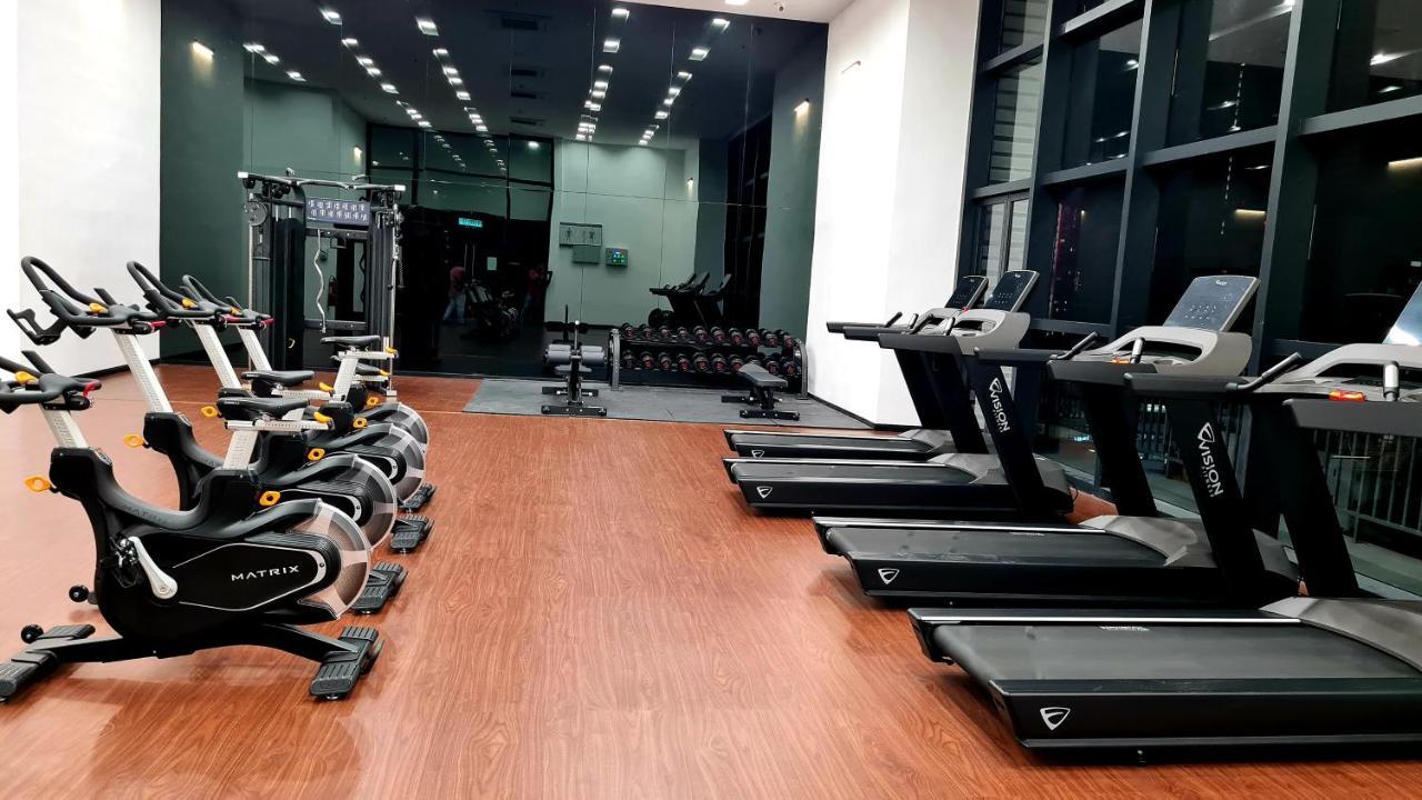 Chambers Serviced Suites Klcc By Cozy Stay كوالالمبور المظهر الخارجي الصورة